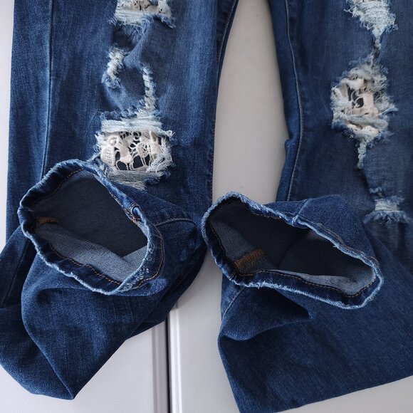 Judy Blue Skinny Jeans 16W Distressed Ripped Lace Patch Stretch Grunge Boho Y2K - Picture 11 of 14